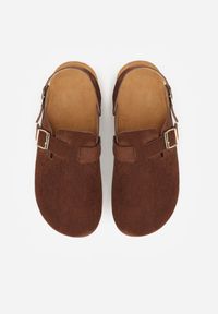 Born2be - Brązowe Sandały w Stylu Chodaków Ozdobione Klamrami Qyrraya. Okazja: na co dzień. Zapięcie: klamry. Kolor: brązowy. Materiał: jeans. Wzór: aplikacja. Sezon: lato. Styl: casual, elegancki #5