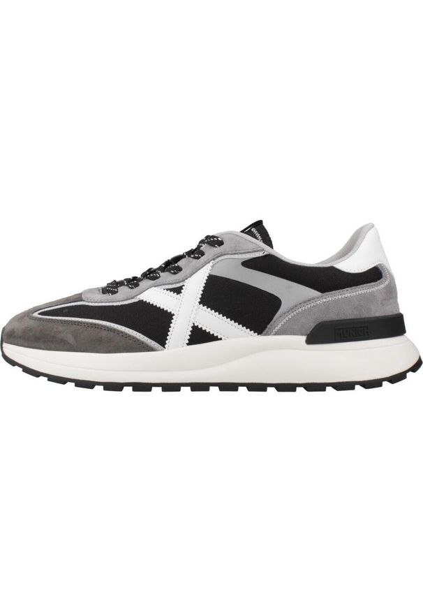 Tenisówki Munich Model Dynamix 10 Kolor Czarny. Kolor: czarny. Materiał: tkanina, skóra