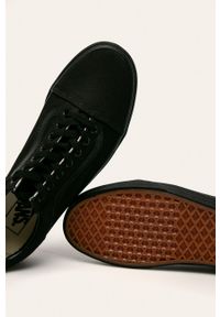 Vans - Tenisówki Old Skool. Nosek buta: okrągły. Zapięcie: sznurówki. Kolor: czarny. Materiał: syntetyk, materiał. Szerokość cholewki: normalna #4