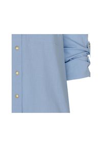 Ochnik - Błękitna koszula bawełniana damska. Typ kołnierza: kołnierzyk klasyczny. Kolor: niebieski. Materiał: bawełna. Długość: długie. Styl: klasyczny