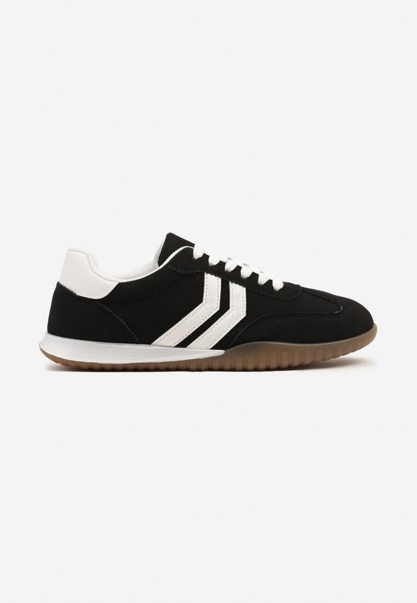 Renee - Czarne Sneakersy w Stylu Tenisówek z Paskami na Boku Cholewki Aitoria. Okazja: na co dzień. Zapięcie: pasek. Kolor: czarny. Szerokość cholewki: normalna