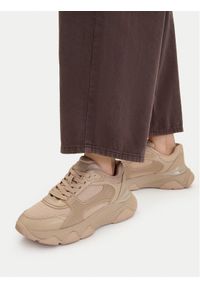 Guess Sneakersy FLTMZZ ELE12 Beżowy. Kolor: beżowy. Materiał: materiał #1