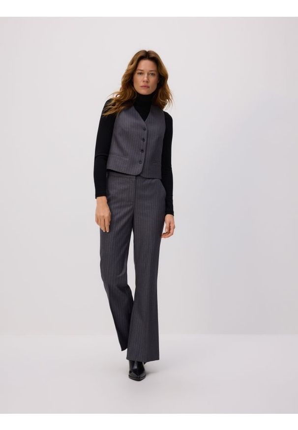 Reserved - Garniturowa kamizelka z wiskozą - ciemnoszary. Kolor: szary. Materiał: wiskoza