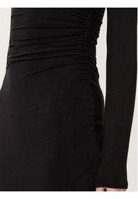 Guess Sukienka codzienna W5RK1K KC1J2 Czarny Bodycon Fit. Okazja: na co dzień. Kolor: czarny. Materiał: wiskoza. Typ sukienki: bodycon, proste. Styl: casual #2