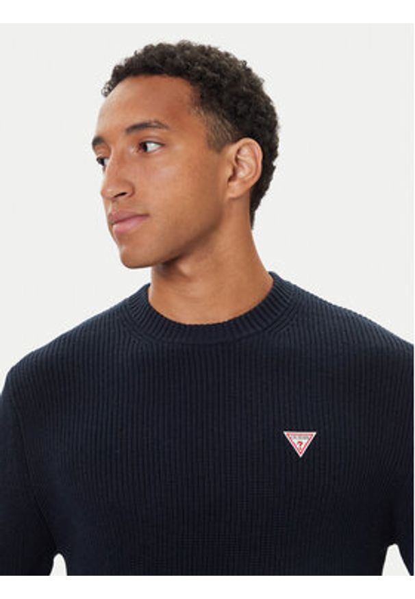 Guess Sweter M4BR30 Z3HM1 Granatowy Regular Fit. Kolor: niebieski. Materiał: bawełna