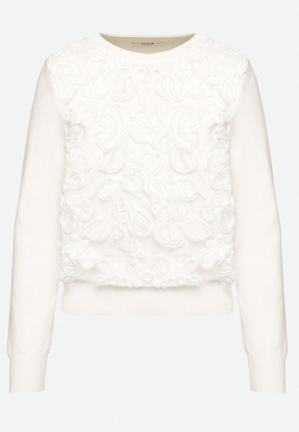Born2be - Biały Sweter z Wiskozą i Siateczkowymi Aplikacjami Hariena. Kolor: biały. Materiał: wiskoza. Wzór: aplikacja. Styl: elegancki