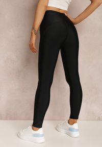 Renee - Czarne Legginsy Hyraste. Kolor: czarny. Materiał: dzianina. Długość: długie. Wzór: aplikacja. Styl: sportowy #5