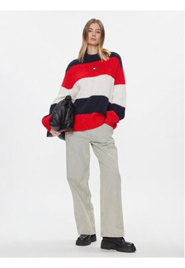 Tommy Jeans Jeansy Daisy Jean Lw Bgy Ah7001 DW0DW16954 Niebieski Baggy Fit. Kolor: niebieski