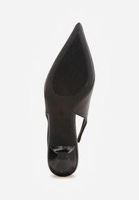 Renee - Czarne Czółenka Sandały Vices na Kaczuszce Typu Slingback Ozdobione Metaliczną Aplikacją Lilarunea. Okazja: na co dzień. Kolor: czarny. Materiał: jeans. Wzór: aplikacja. Sezon: lato. Obcas: na szpilce. Styl: elegancki, casual #3