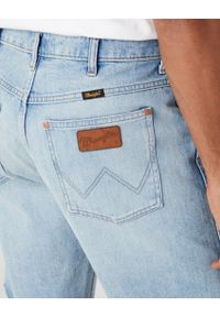 Wrangler - WRANGLER FRONTIER SHORT MĘSKIE SZORTY KRÓTKIE SPODENKI SUNFADE W16WEI180 112334229. Długość: krótkie