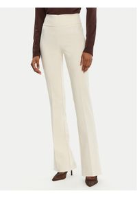 Rinascimento Spodnie materiałowe CFC0122830003 Écru Regular Fit. Kolor: kremowy. Materiał: syntetyk #1