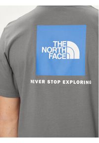 The North Face T-Shirt Redbox NF0A87NP Szary Regular Fit. Kolor: szary. Materiał: bawełna