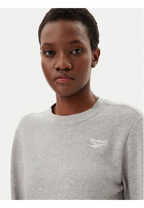 Reebok Bluza 100012556 Szary Regular Fit. Kolor: szary. Materiał: bawełna, syntetyk