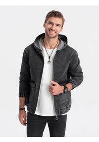 Ombre Clothing - Kurtka jeansowa męska katana z kapturem i kieszeniami cargo – czarna V4 - Rozmiar: M. Okazja: na co dzień. Typ kołnierza: kaptur. Kolor: czarny. Materiał: jeans. Długość rękawa: bez rękawów. Wzór: aplikacja. Styl: casual