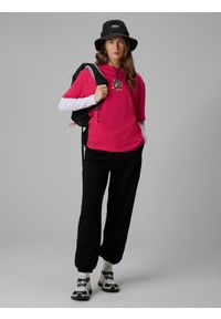 4f - 4F T-shirt loose z nadrukiem damski - różowy L. Okazja: na co dzień. Kolor: różowy. Materiał: dzianina, materiał, bawełna. Wzór: nadruk. Styl: casual #2