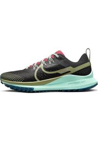 Buty do biegania damskie Nike W React Pegasus Trail 4. Zapięcie: sznurówki. Kolor: wielokolorowy. Materiał: syntetyk, tkanina, materiał. Szerokość cholewki: normalna. Sport: bieganie