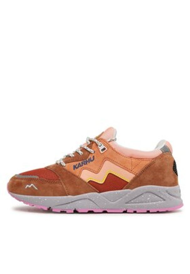 Karhu Sneakersy Aria 95 F803096 Pomarańczowy. Kolor: pomarańczowy. Materiał: zamsz, skóra