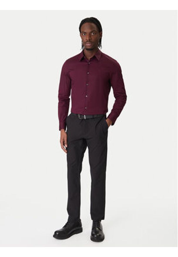 Calvin Klein Koszula LV04LB145G Fioletowy Slim Fit. Kolor: fioletowy. Materiał: bawełna
