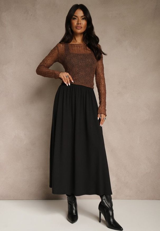 Renee - Czarna Rozkloszowana Spódnica z Bawełny Tussala. Kolor: czarny. Materiał: bawełna. Styl: elegancki