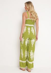 Born2be - Zielony Kombinezon z Wiskozy na Ramiączkach z Marszczoną Górą i Długimi Nogawkami Teseria. Okazja: na co dzień. Kolor: zielony. Materiał: wiskoza. Długość rękawa: na ramiączkach. Długość: długie. Styl: klasyczny, casual, elegancki #7