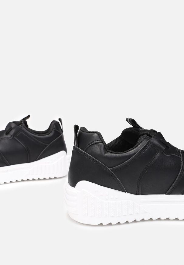 Born2be - Czarne Sneakersy Delephone. Wysokość cholewki: przed kostkę. Kolor: czarny. Szerokość cholewki: normalna. Wzór: aplikacja, geometria