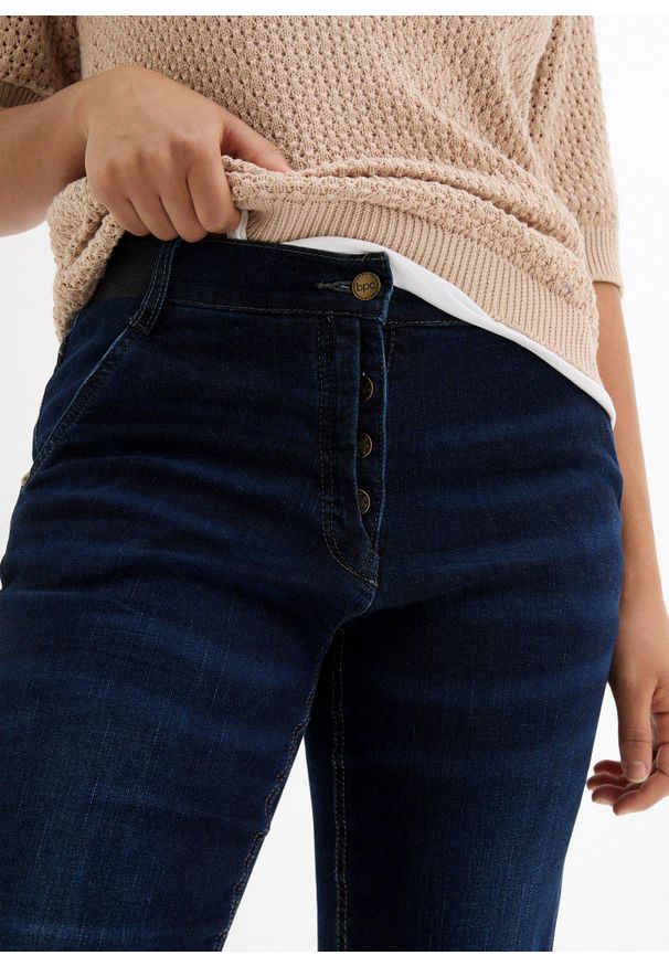 bonprix - Dżinsy Boyfriend mid waist, wygodny pasek. Kolor: niebieski