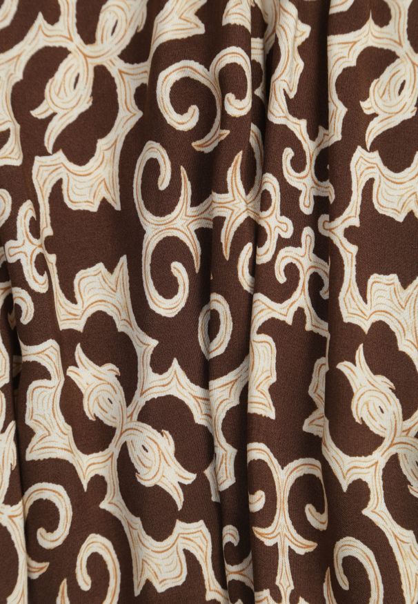 Renee - Brązowa Rozkloszowana Sukienka z Bawełny na Cienkich Ramiączkach Nellmaira. Okazja: na imprezę. Kolor: brązowy. Materiał: bawełna. Długość rękawa: na ramiączkach. Sezon: lato