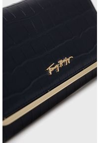 TOMMY HILFIGER - Tommy Hilfiger portfel damski kolor granatowy. Kolor: niebieski. Materiał: materiał. Wzór: gładki #5