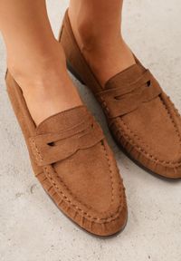 Born2be - Jasnobrązowe Marszczone Mokasyny VICES z Wkładką ze Skóry Naturalnej Nerihaneh. Okazja: na co dzień. Kolor: brązowy. Materiał: skóra. Obcas: na płaskiej podeszwie. Styl: casual, klasyczny, elegancki #5