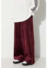 adidas Originals spodnie dresowe Velvet Pant Maroon IL5744 kolor bordowy gładkie. Kolor: czerwony. Materiał: dresówka. Wzór: gładki #4