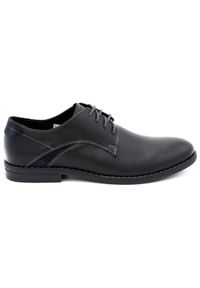 Lukas Eleganckie buty męskie 253LU czarne. Kolor: czarny. Materiał: jeans, skóra. Sezon: wiosna, jesień. Styl: elegancki