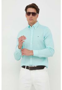 TOMMY HILFIGER - Tommy Hilfiger koszula bawełniana męska kolor turkusowy slim z kołnierzykiem button-down. Typ kołnierza: button down. Kolor: turkusowy. Materiał: bawełna. Wzór: aplikacja #1