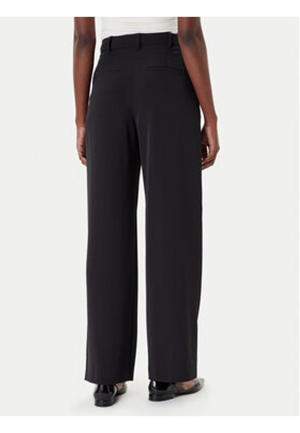 French Connection Spodnie materiałowe 74RZA Czarny Regular Fit. Kolor: czarny. Materiał: syntetyk