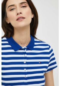 TOMMY HILFIGER - Tommy Hilfiger polo damski kolor niebieski z kołnierzykiem. Typ kołnierza: polo. Kolor: niebieski. Materiał: dzianina. Długość: krótkie #2