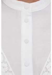 Y.A.S Koszula damska kolor biały regular. Okazja: na co dzień. Kolor: biały. Materiał: materiał, włókno, wiskoza. Długość rękawa: długi rękaw. Długość: długie. Wzór: haft. Styl: casual