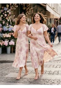 Sinsay - Wiskozowa sukienka midi z rozcięciem w kwiaty - wielobarwny. Materiał: wiskoza. Wzór: kwiaty. Długość: midi #1