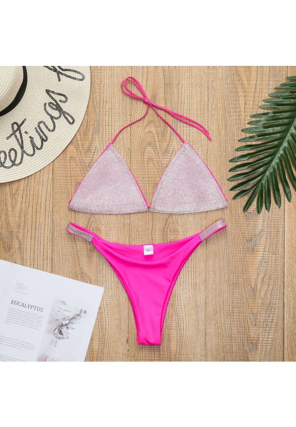 Intica - Bikini z cyrkoniami na plażę i basen Anastassija. Kolor: różowy. Materiał: materiał. Wzór: aplikacja