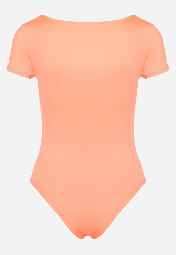 Born2be - Pomarańczowe Body z Wiskozą i Kwadratowym Dekoltem z Krótkim Rękawem Missauna. Typ kołnierza: dekolt kwadratowy. Kolor: pomarańczowy. Materiał: wiskoza. Długość rękawa: krótki rękaw. Długość: krótkie
