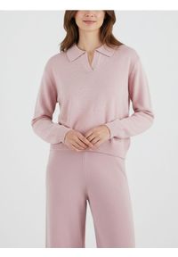 Sinsay - Gładki sweter z kołnierzem - różowy. Kolor: różowy. Wzór: gładki #1