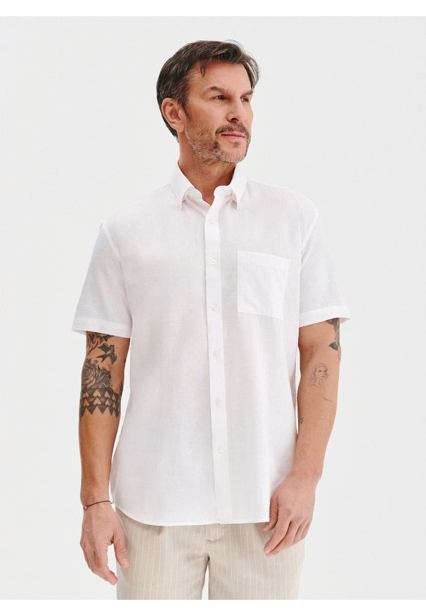 Pako Lorente - PAKO LORENTE - Lniana biała koszula z krótkim rękawem. Kolor: niebieski, biały. Materiał: len. Długość rękawa: krótki rękaw. Długość: krótkie. Wzór: gładki. Sezon: wiosna