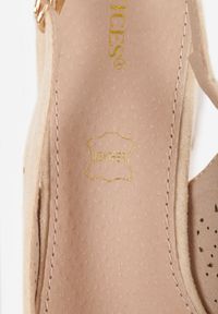 Renee - Beżowe Sandały Vices na Słupku Slingback ze Skórzaną Wkładką i Ażurowym Wzorem Iffinira. Zapięcie: sprzączka. Kolor: beżowy. Materiał: skóra. Wzór: ażurowy. Sezon: lato. Obcas: na słupku. Wysokość obcasa: średni #9