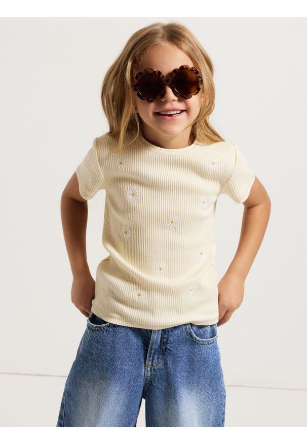 Reserved - Bawełniany t-shirt z haftem - jasnożółty. Kolor: żółty. Materiał: bawełna. Wzór: haft