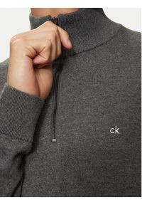 Calvin Klein Sweter K10K113748 Szary Slim Fit. Kolor: szary. Materiał: bawełna #5