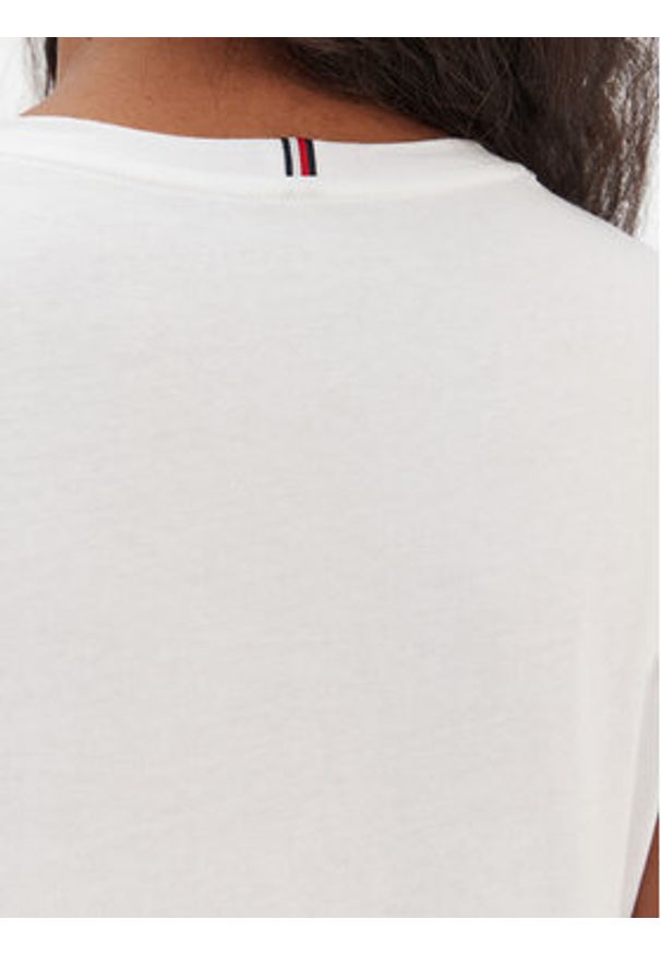 TOMMY HILFIGER - Tommy Hilfiger T-Shirt WW0WW22043 Biały Regular Fit. Kolor: biały. Materiał: bawełna