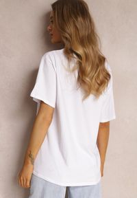 Renee - Biały T-shirt Eraela. Kolekcja: plus size. Kolor: biały. Materiał: bawełna, tkanina. Długość rękawa: krótki rękaw. Długość: krótkie. Styl: klasyczny