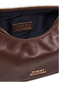 TOMMY HILFIGER - Tommy Hilfiger Torebka Moon Leather Mini Crossover AW0AW17466 Brązowy. Kolor: brązowy. Materiał: skórzane #4