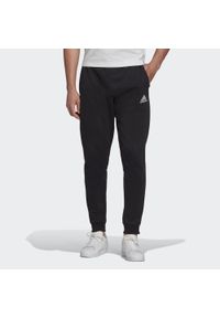 Spodnmie do piłki nożnej męskie Adidas Entrada 22 Sweat Pants. Kolor: czarny. Materiał: dresówka, polar, materiał, bawełna, poliester