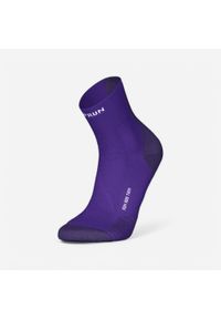 KIPRUN - Skarpetki do biegania Kiprun Run 900 średnie grube. Kolor: fioletowy. Materiał: poliamid, elastan. Sport: bieganie #1