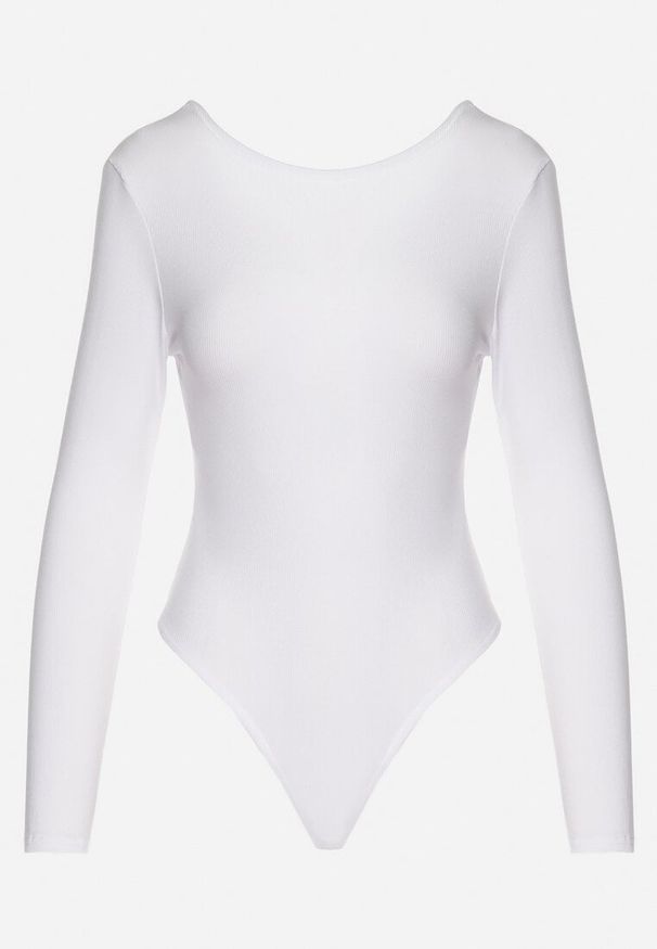 Born2be - Białe Body w Klasycznym Stylu Sadirise. Okazja: na co dzień. Kolor: biały. Długość rękawa: długi rękaw. Długość: długie. Styl: klasyczny