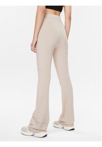 Calvin Klein Jeans Spodnie materiałowe Milano J20J221917 Beżowy Regular Fit. Kolor: beżowy. Materiał: syntetyk, materiał, wiskoza